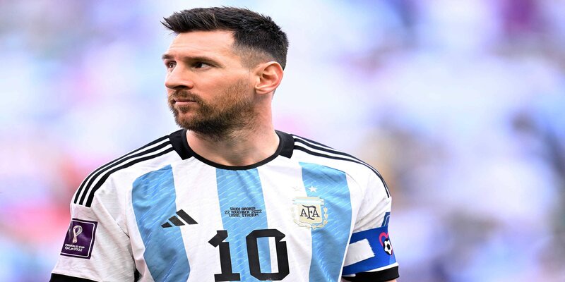 Messi là thiên tài của làng bóng đá